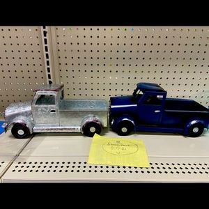 Blue metal  Truck